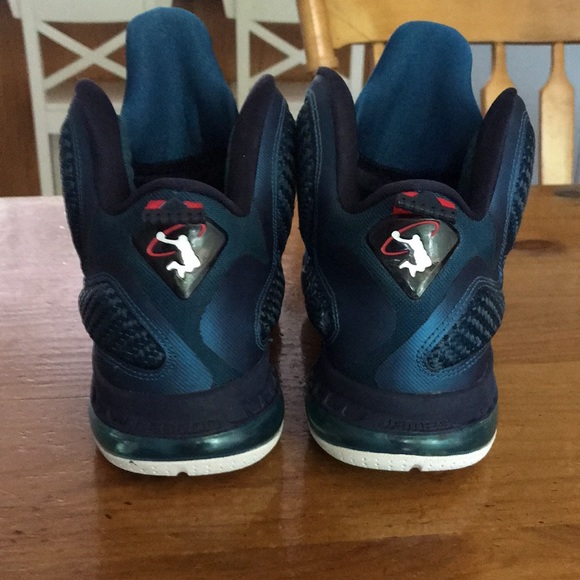 Lebron 9 swingman(size 9us) - Picture 2 of 4